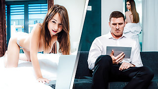 Marc Rose, Stella Cox & Taylor Sands  in A Webcam Obsession